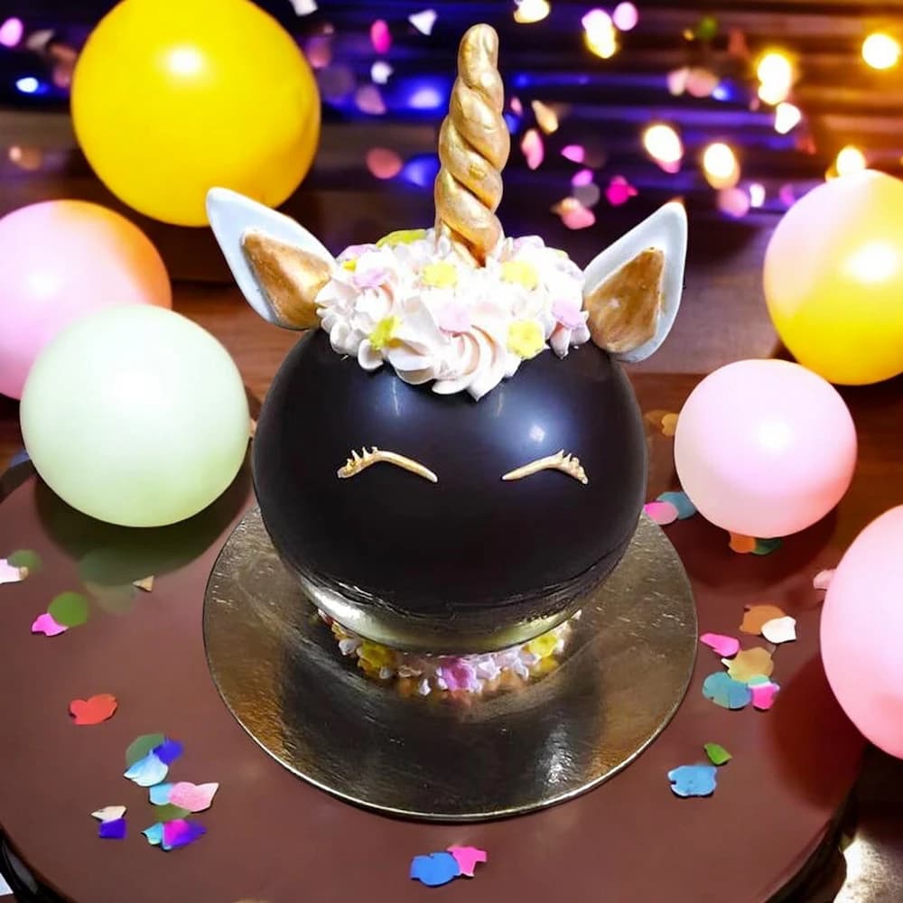 Unicorn Pinata Cake