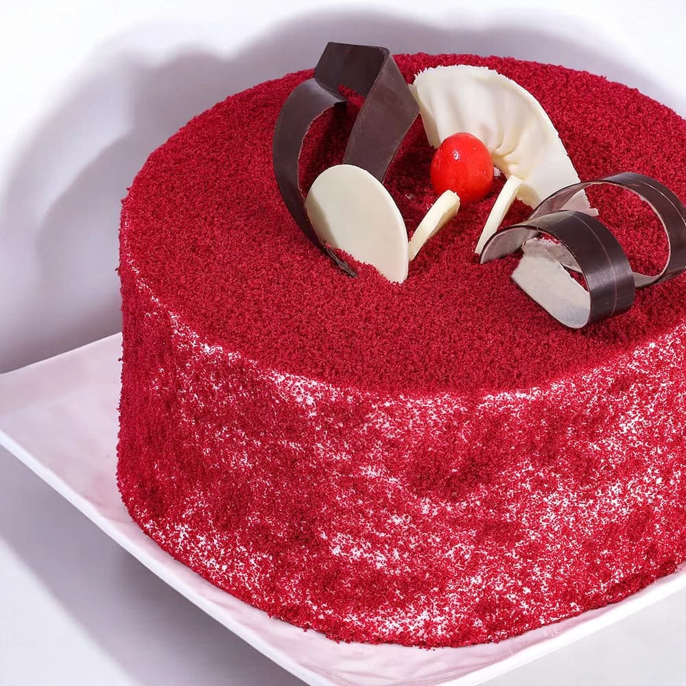 Tempting Red Velvet Cake