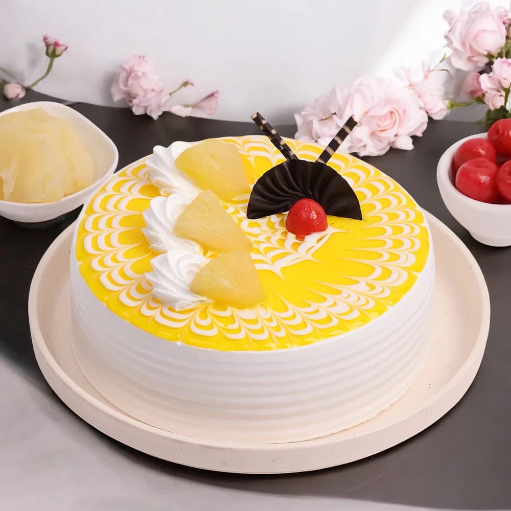 Tropical Bliss Pineapple Cake view 2