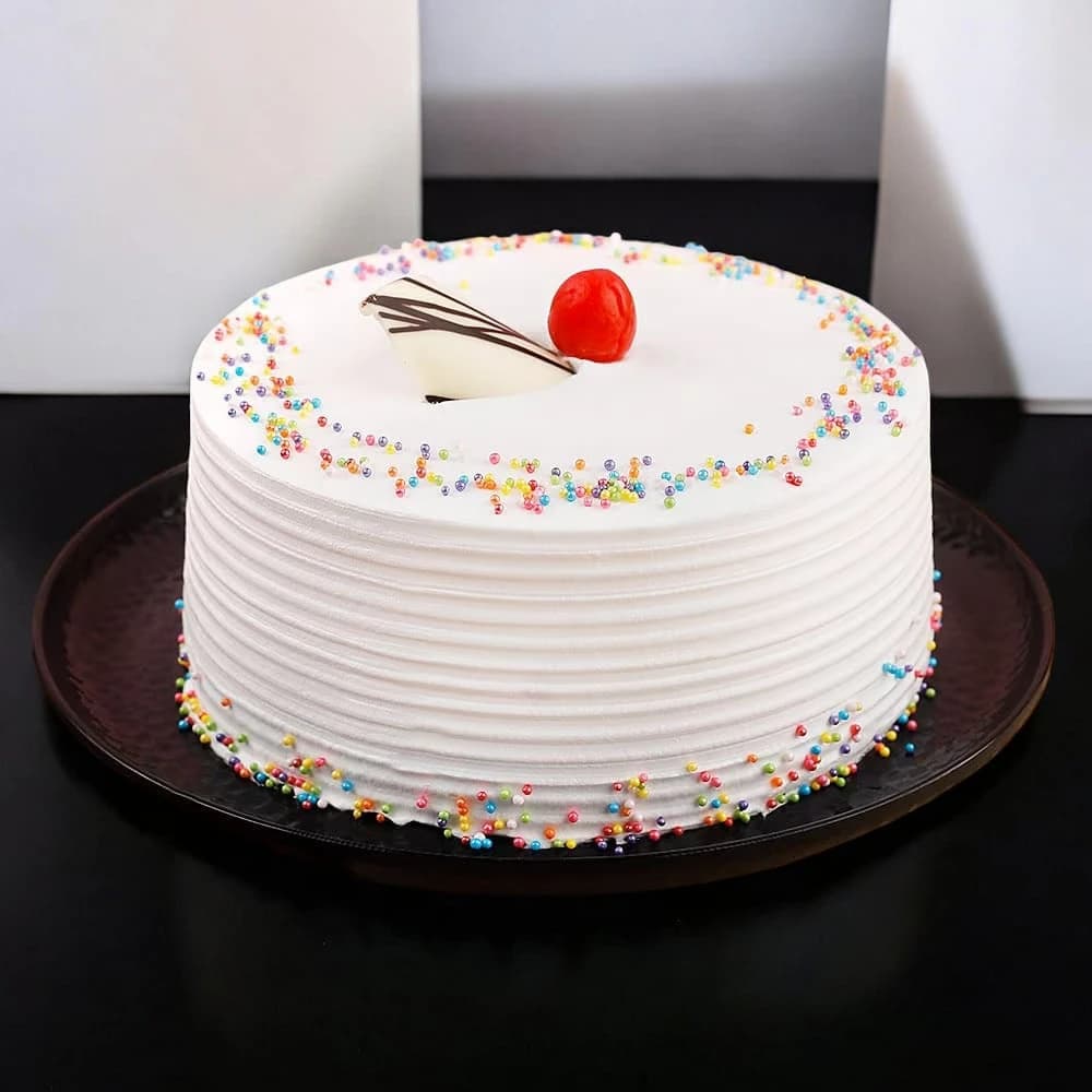 Vanilla Cake view 2