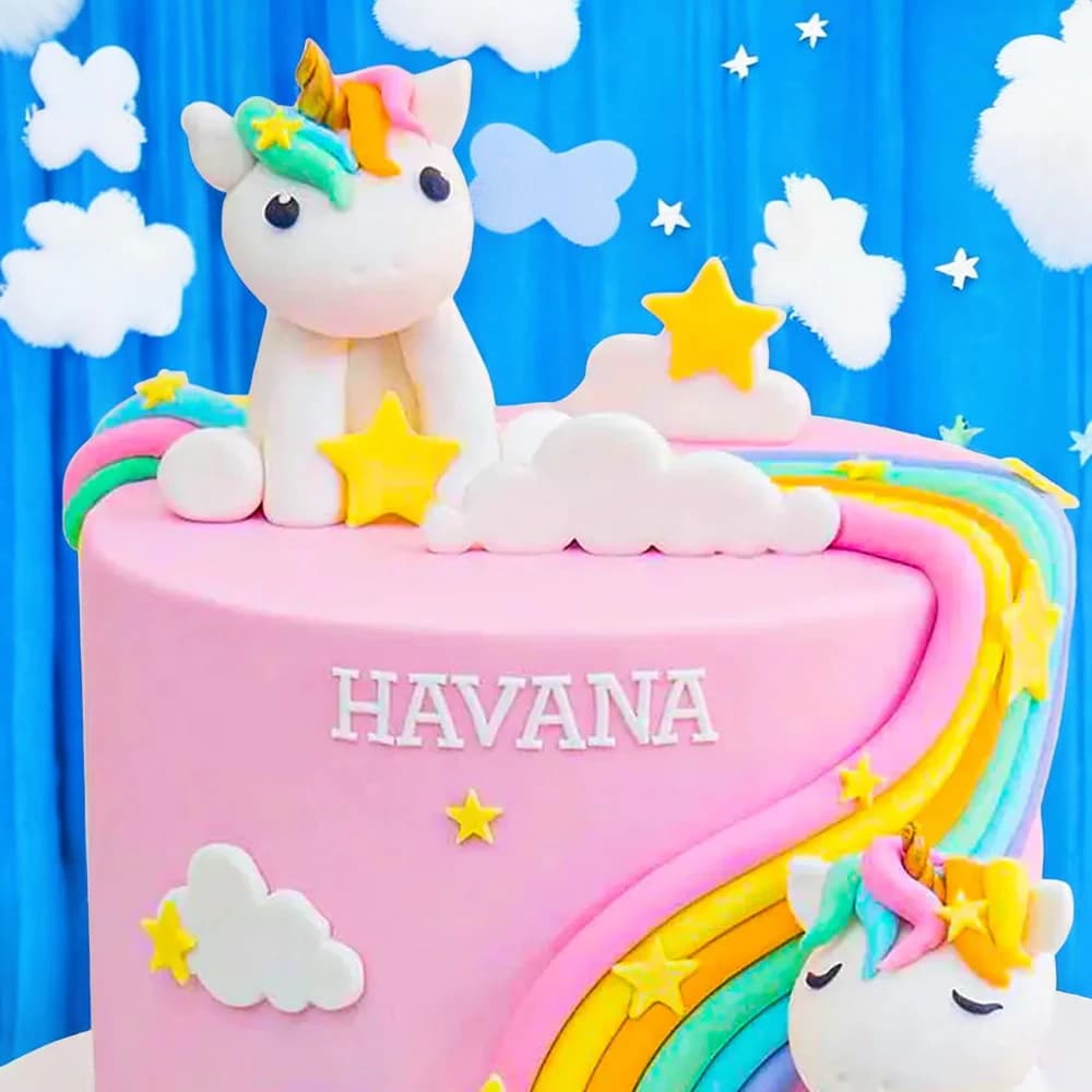 Heaven Unicorn cake view 2