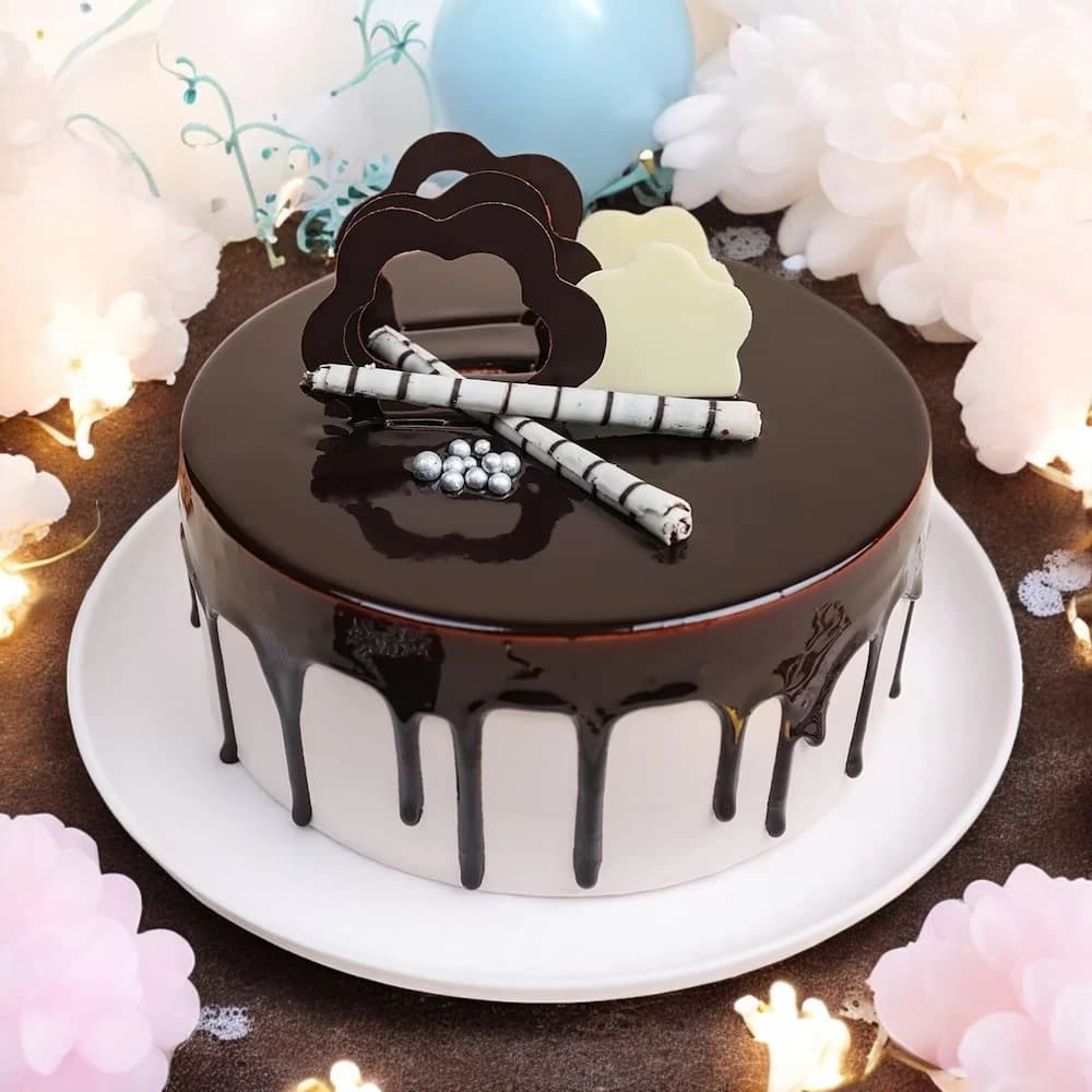 Mouth Melting Chocolate Cake view 1