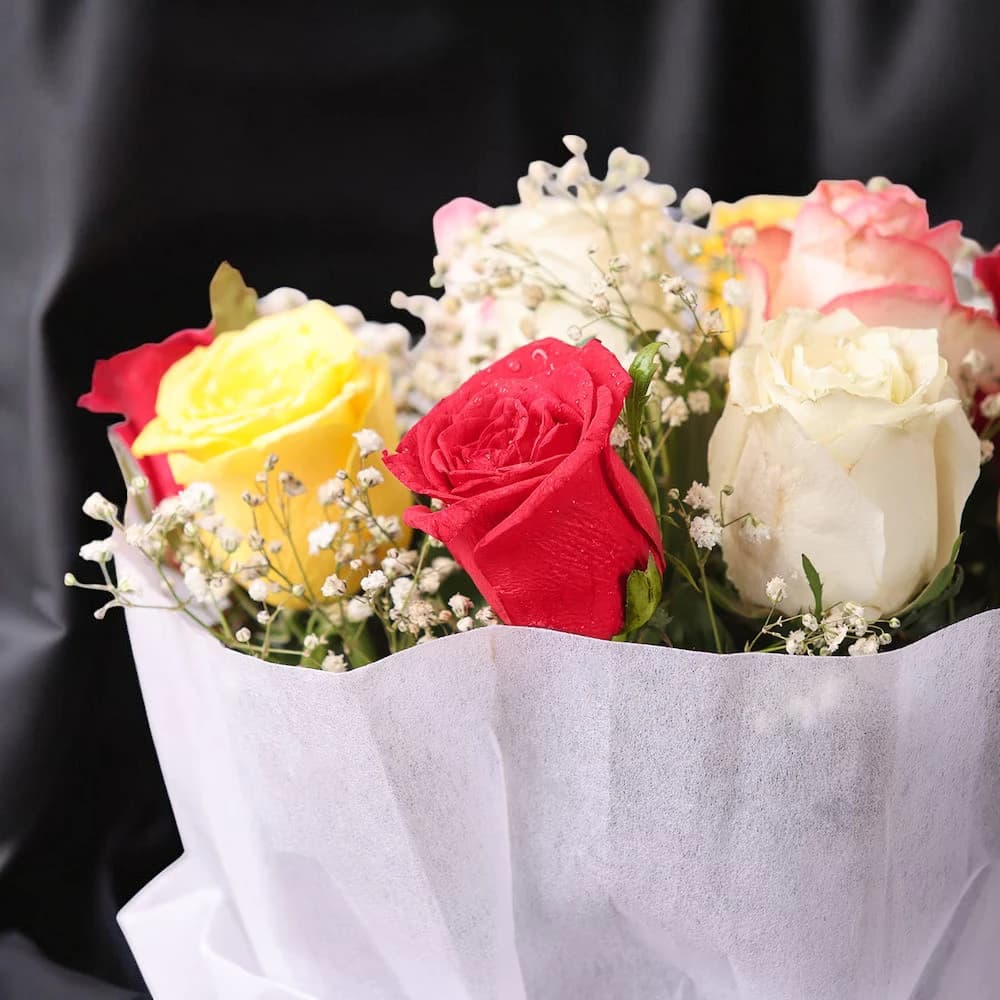 Mixed Roses Romantic Bouquet view 3