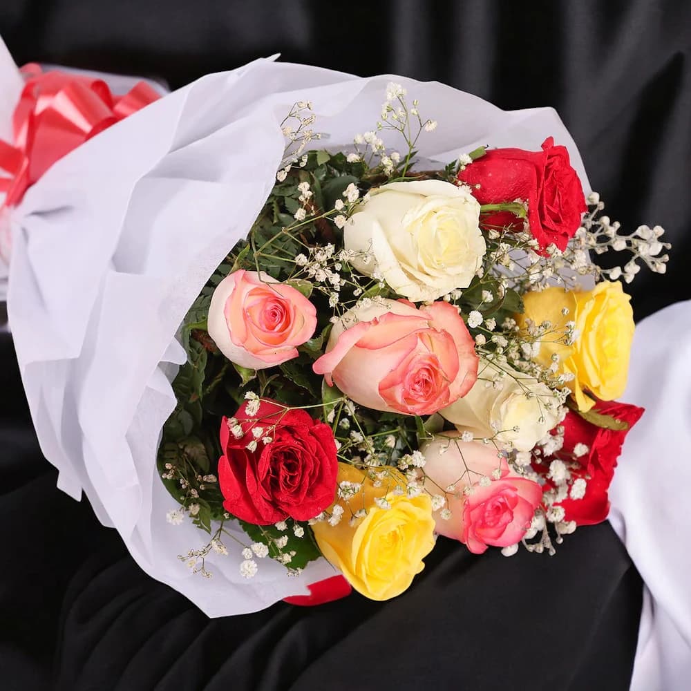 Mixed Roses Romantic Bouquet view 5