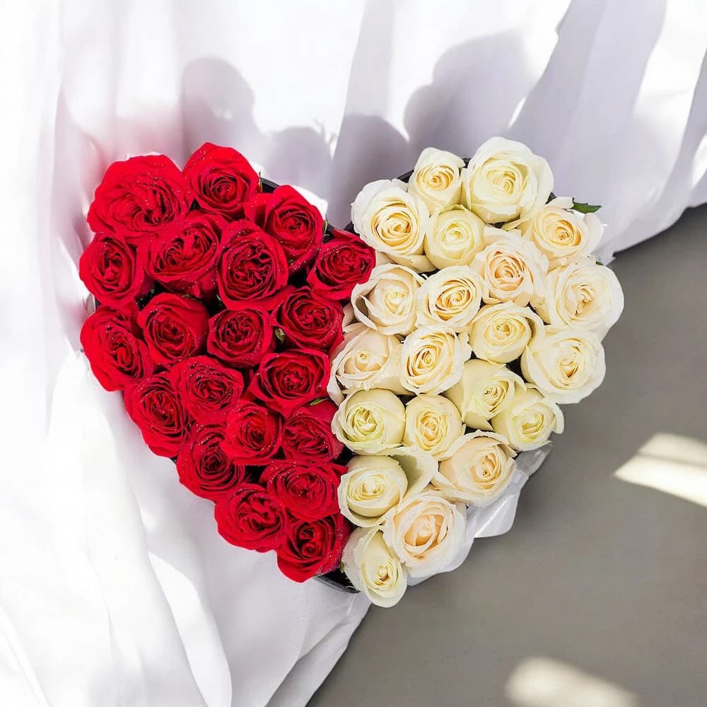 Scintillating Mix Roses Heart Arrangement