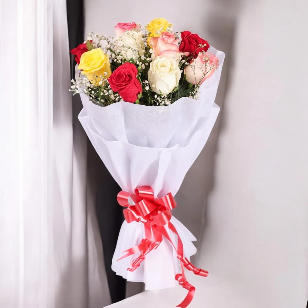 Mixed Roses Romantic Bouquet