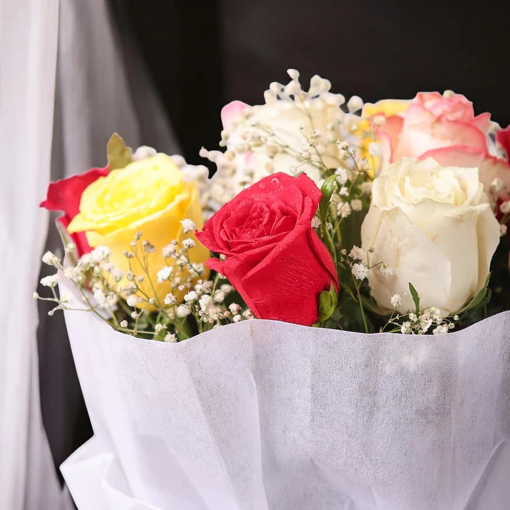 Mixed Roses Romantic Bouquet view 3