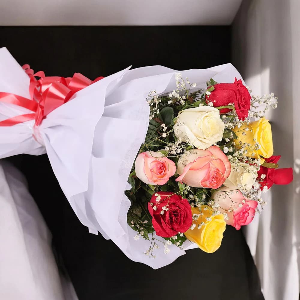 Mixed Roses Romantic Bouquet view 4