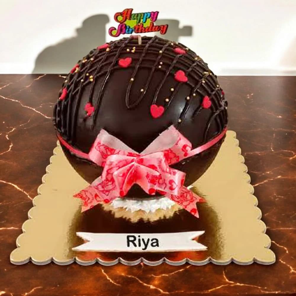 Love Pinata Cake view 1