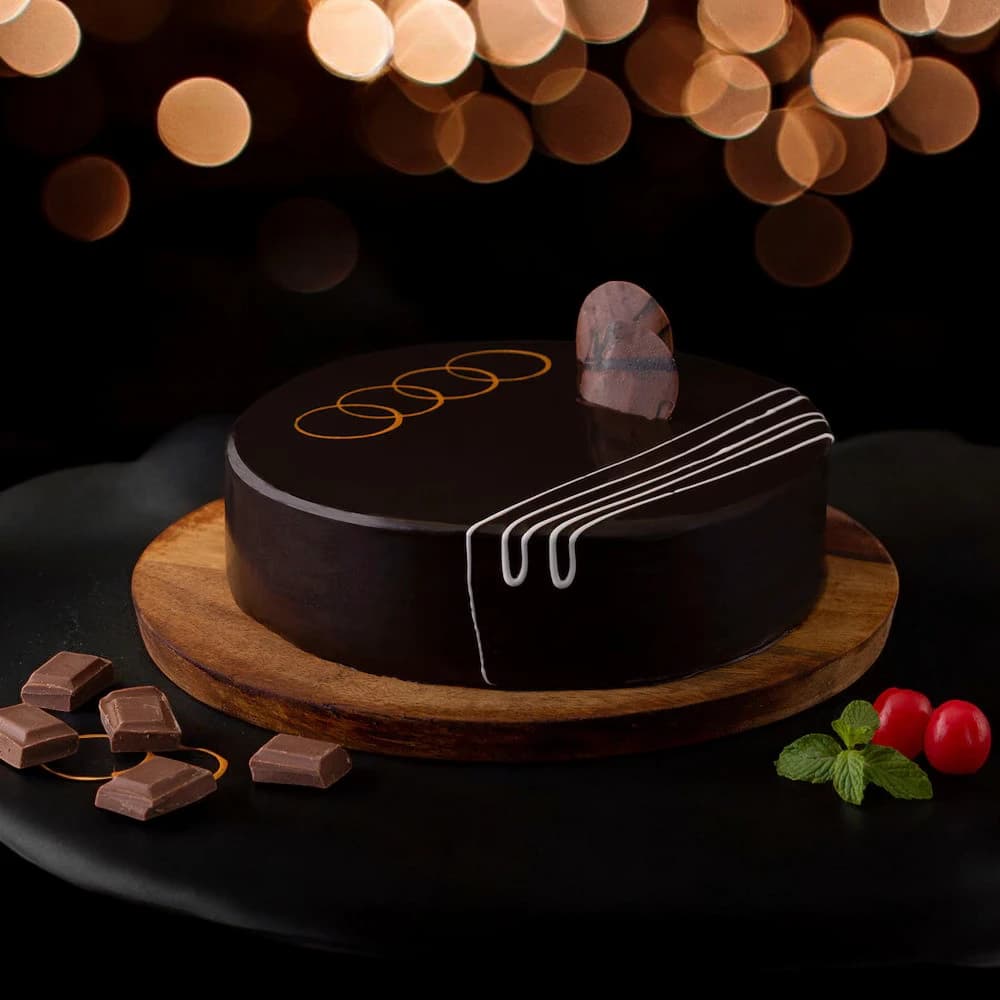 Colorful Roses Bouquet And Chocolate Cake Combo view 1