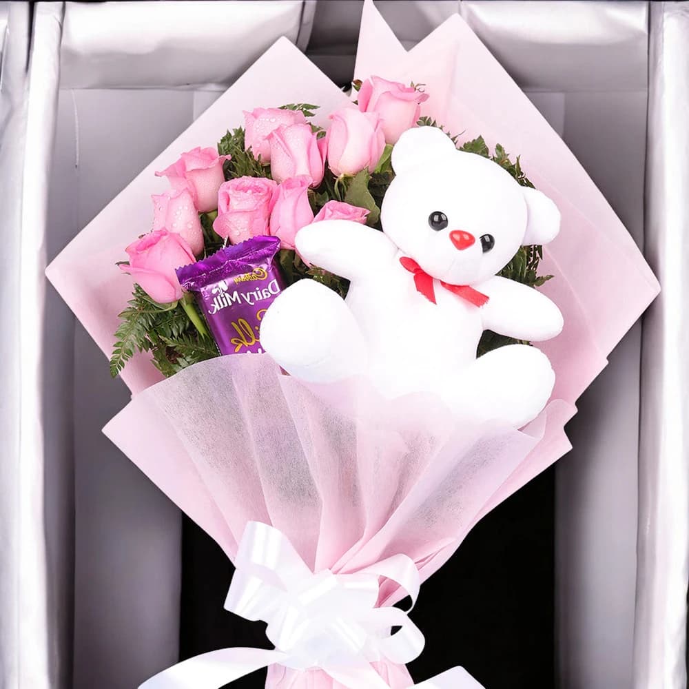 Wonderful Pink Roses Display view 3