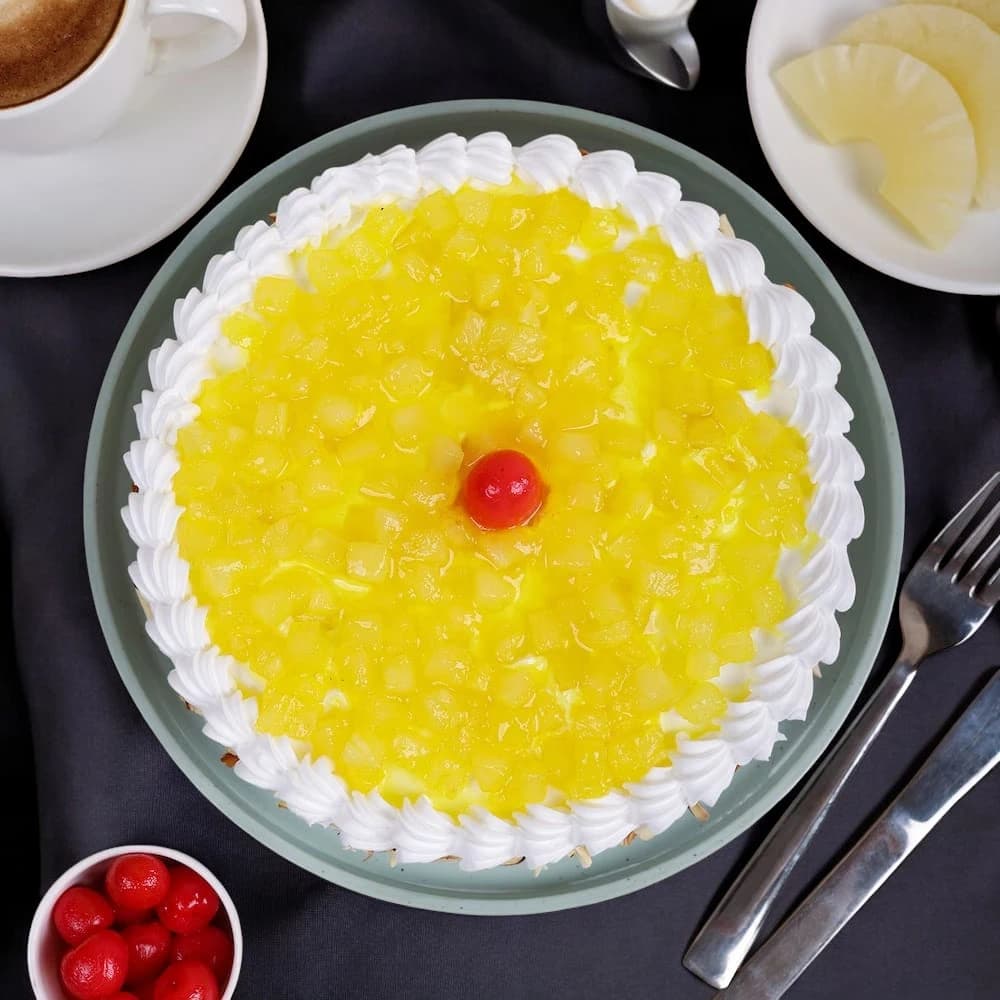 Fresh Pineapple Cream Cake view 1