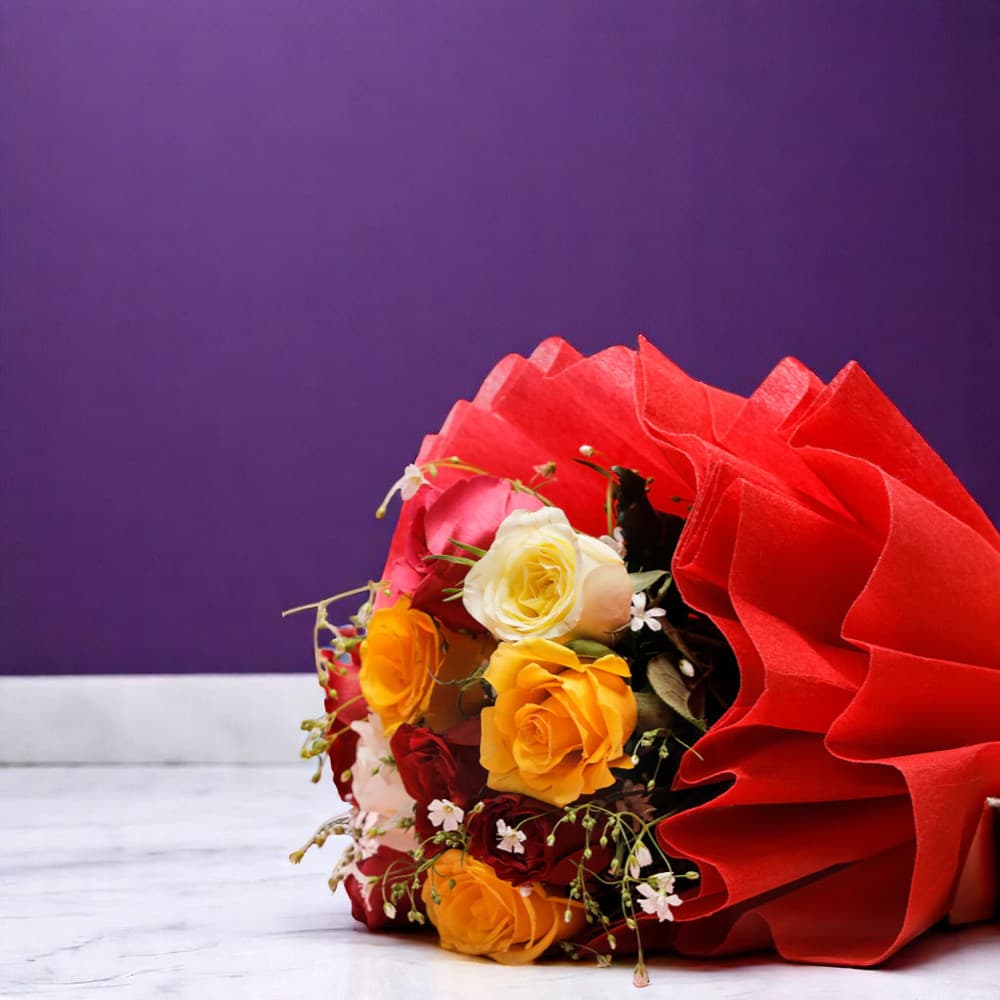 8 Mixed Roses Bouquet view 1