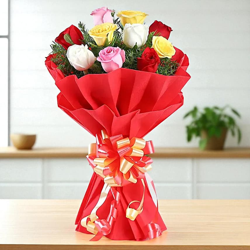 Mixed Roses Romantic Flower Bunch