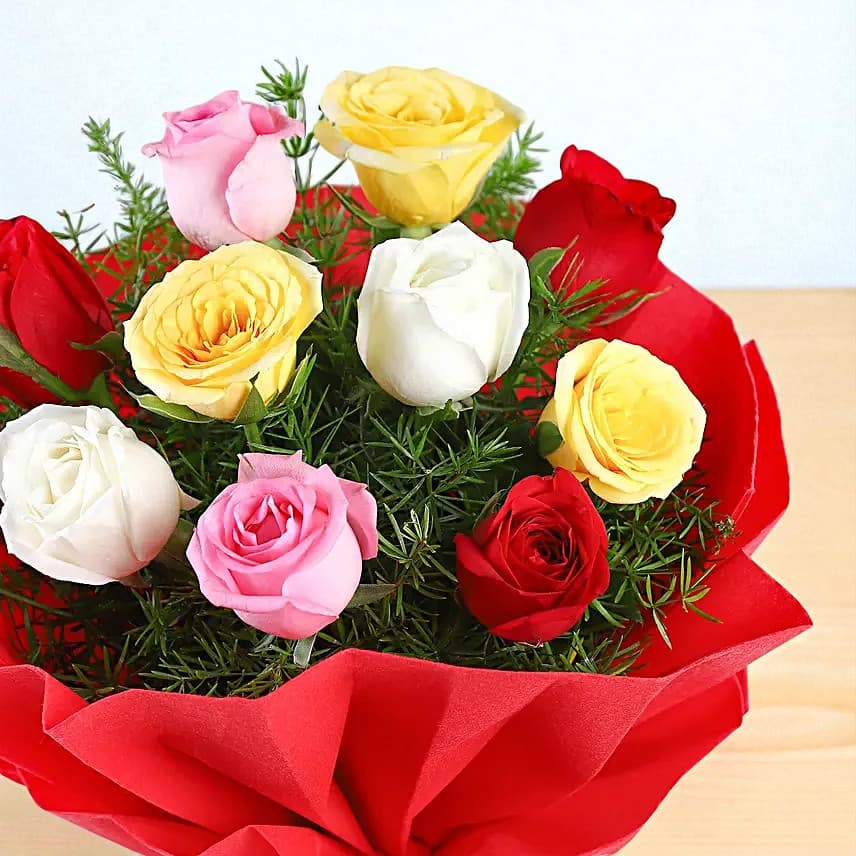 Mixed Roses Romantic Flower Bunch view 1