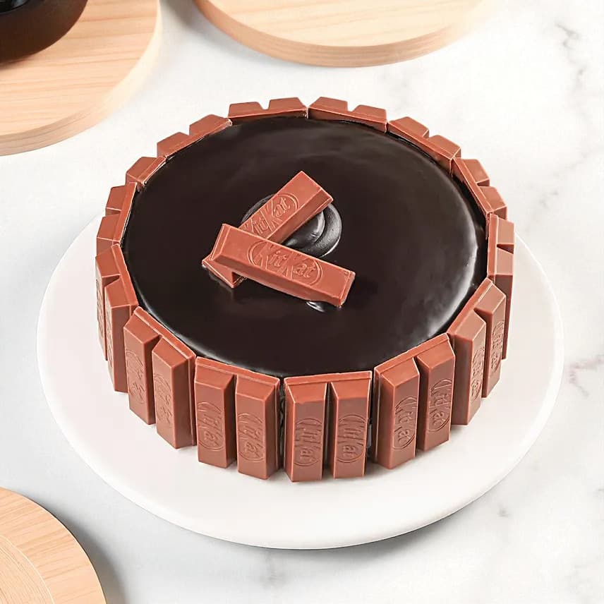 KitKat Fantasy Truffle Cake