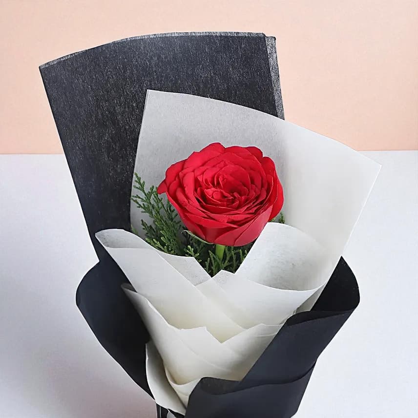 Love Red Rose Bouquet & Butterscotch Cake view 3