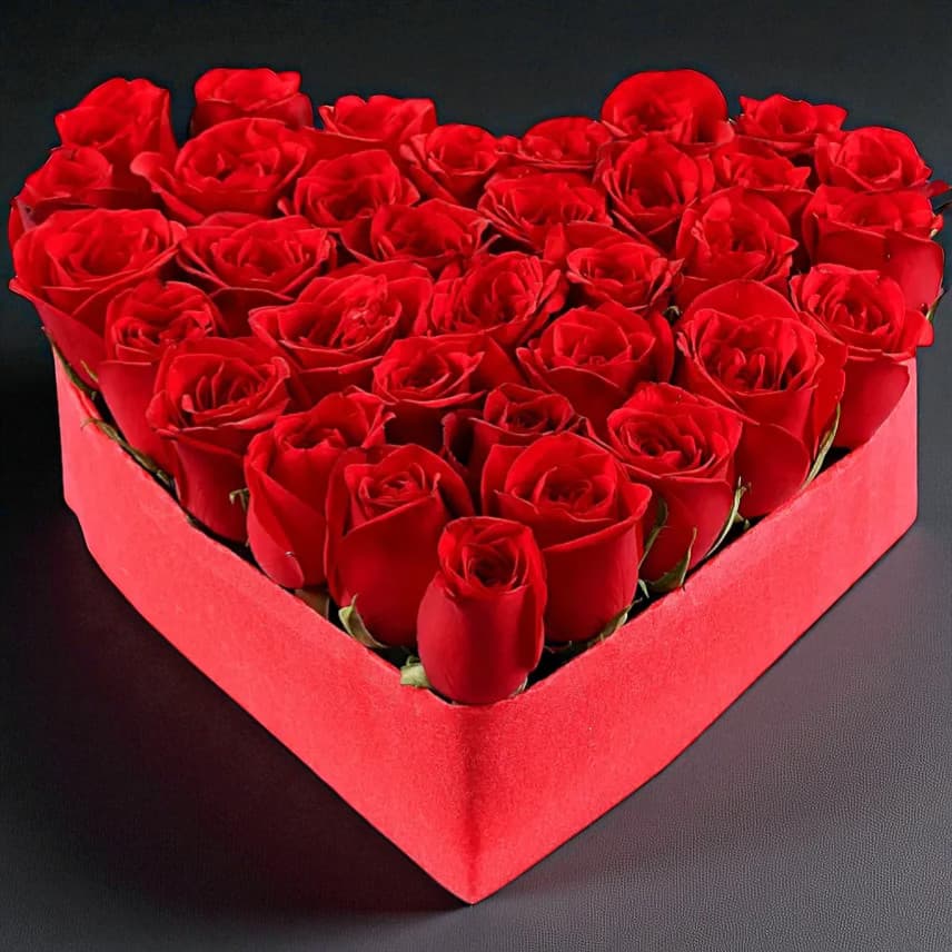 Heart Of Red Roses & Truffle Cake- Half Kg view 2